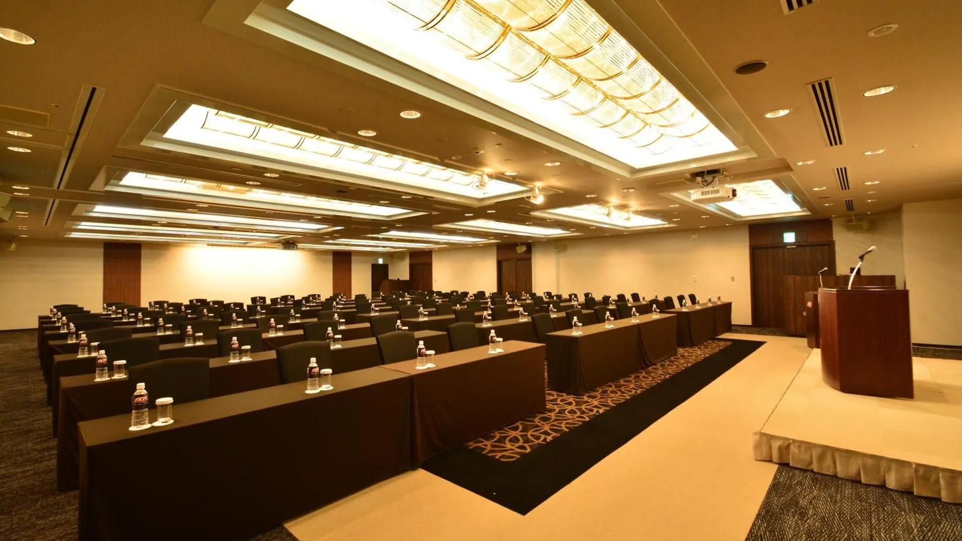 ****  Bayside Hotel Azur Takeshiba Tokyo Japan