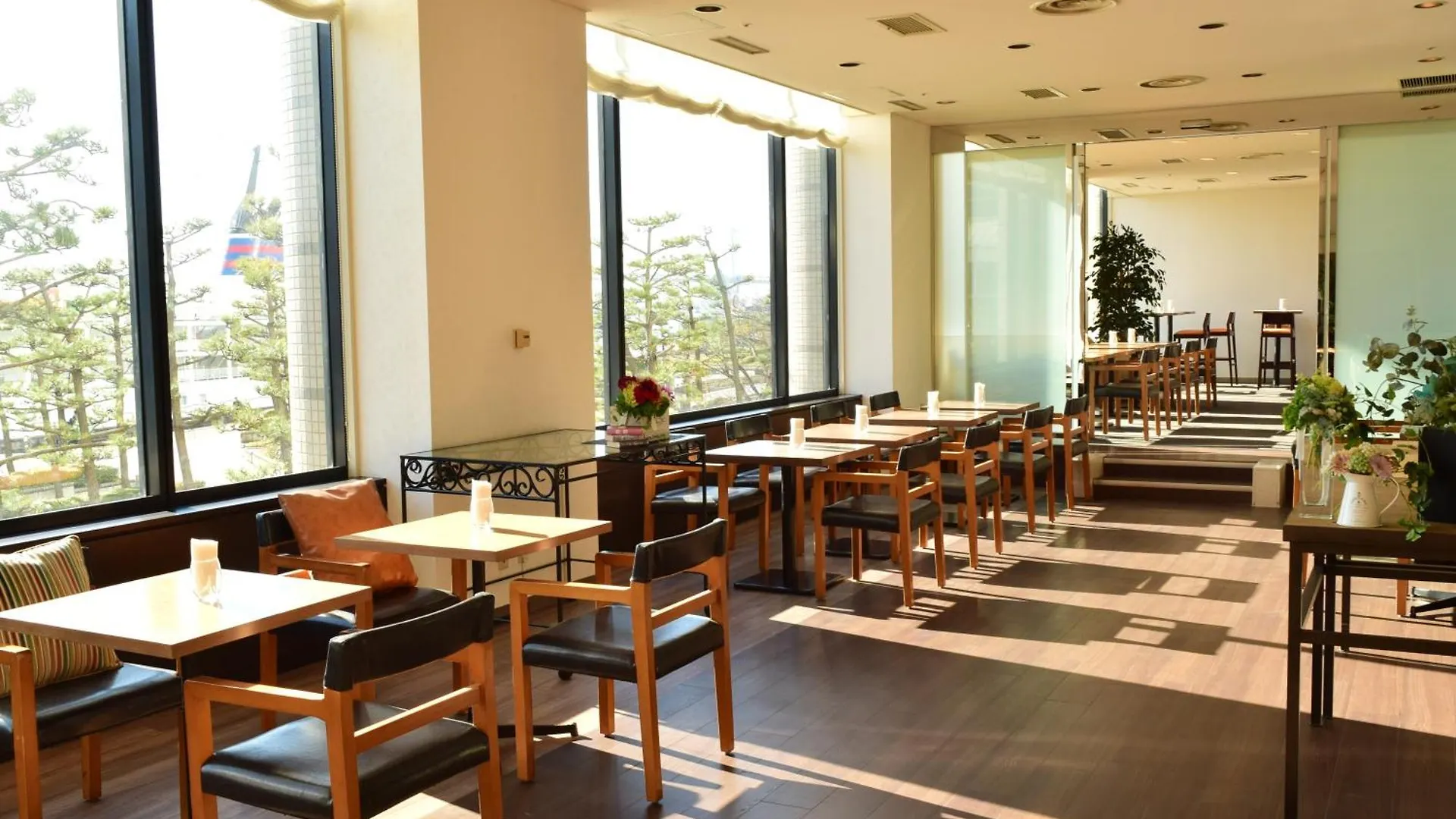 Bayside Hotel Azur Takeshiba Tokyo 4*,  Japan