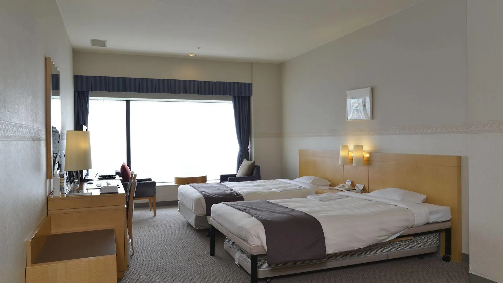 Bayside Hotel Azur Takeshiba Tōkyō